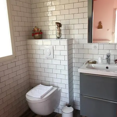 Bed & Breakfast La Coloc 3*